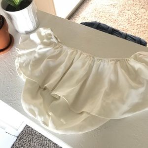 Flowy White Crop Top Thick Material Outfit Shown